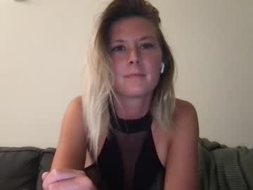 Cam stars girl z_oepeaches image #5547305