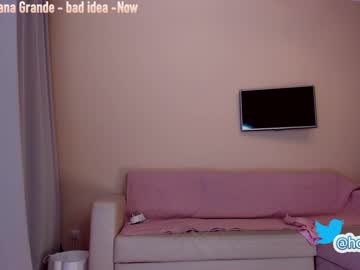 Cam stars girl hollyextra image #2878604