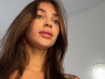 Cam stars girl cuteelsa_ image #6537060
