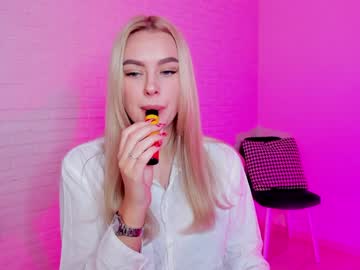 Cam stars girl 8a8y_nura image #896005