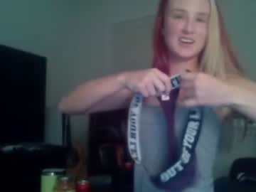 Cam stars girl lessclothesmorefunn image #2675272