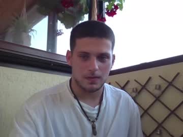 Cam stars man roberto_twink1 image #4581426