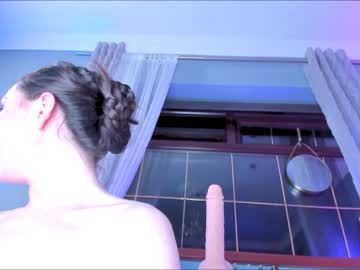 Cam stars girl littlee33 image #4778281