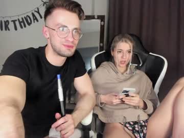 Cam stars couple dominant_family image #1350458