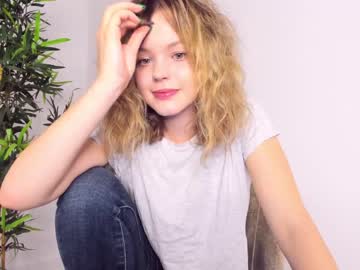Cam stars girl dianaholiday image #3310783