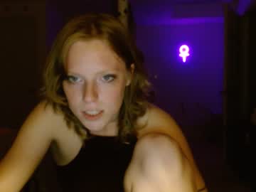 Cam stars girl crimsonxrapture image #1943454