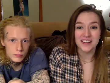 Cam stars couple blondi739091 image #7047339