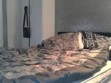sexyslutcouple1 cam stars