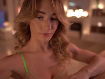 Cam stars girl hannahjames710 image #4581360