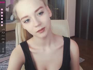 nikole_shinebaby cam stars