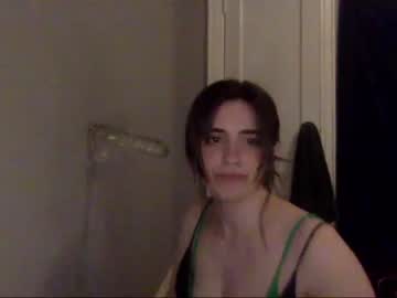 Cam stars girl leafmunch image #1621258