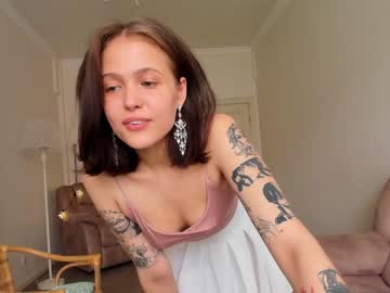 Cam stars girl adriana_hill image #2182993