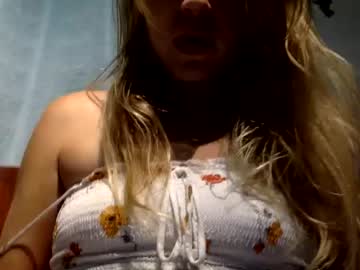 Cam stars girl winterbunny69 image #6210788