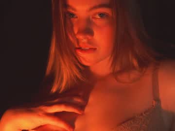 Cam stars girl bibi_it_is image #5054219