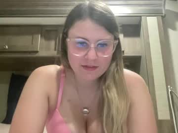 alexisdanielxo cam stars
