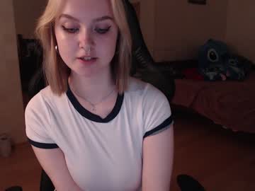 Cam stars girl lovely_kisses image #2639557