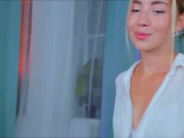 Cam stars girl emmi_rosee image #2485785