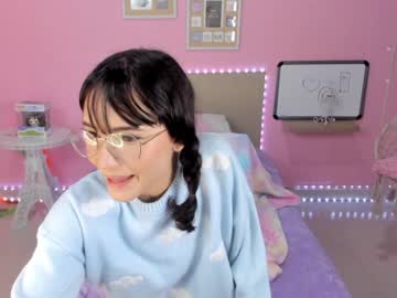 Cam stars girl little_effy18 image #2436682