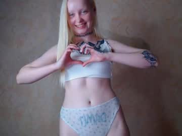 Cam stars girl rainy_moon image #5741016