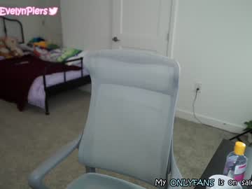 Cam stars girl evelynpiers image #1936528