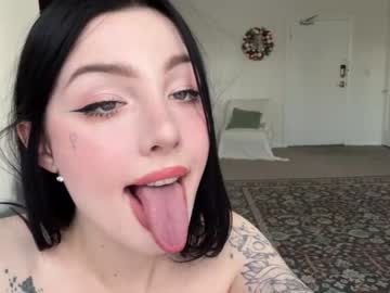 Cam stars tranny evelynforever image #5891715