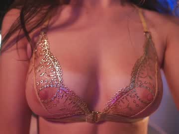 Cam stars girl lucie_beltran image #6050252