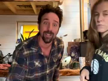 Cam stars couple sk8rdom3sum image #6427384