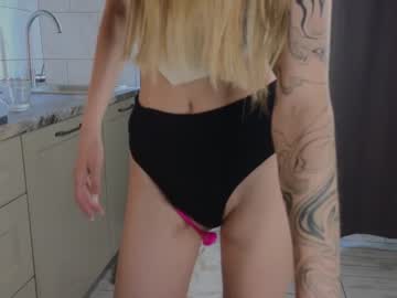 Cam stars girl anitaholmes image #6957566