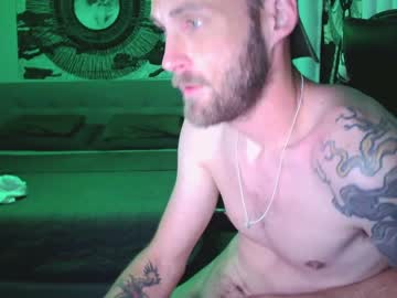 Cam stars man bi_mechanic image #3792856