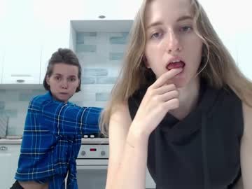 Cam stars couple nearsaturn image #2256122