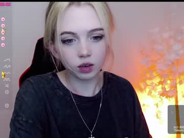 Cam stars girl small_blondee image #4139965
