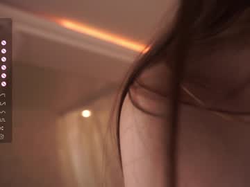 sweet_lips_are_made cam stars