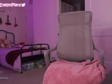 Cam stars girl evelynpiers image #2402485