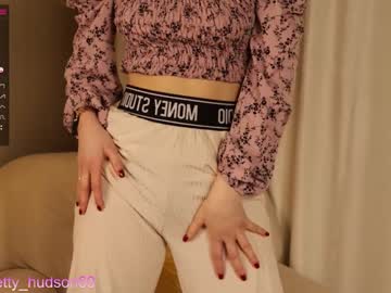 Cam stars girl bettyhudson image #1062173