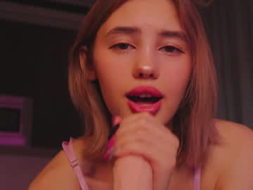 Cam stars girl angella_kleee image #3234820