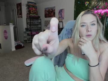 Cam stars girl pr3ttyp1nkpussy image #2438595