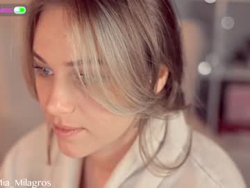 Cam stars girl mia_milagros image #5245992