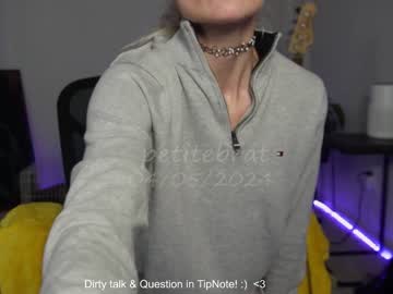 Cam stars girl petitebrat image #6697567