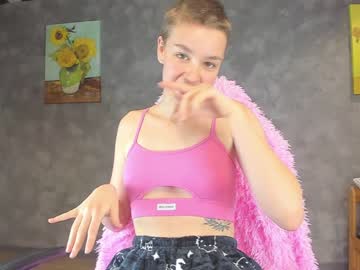 Cam stars girl kaylaa_fox image #5392349