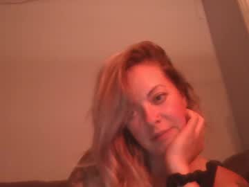 Cam stars girl islandlove333 image #6966419