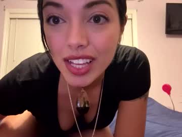 Cam stars girl danidivina777 image #7025513