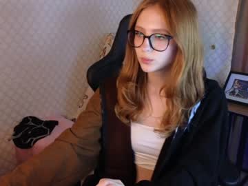 Cam stars girl plastic_beach image #5657486