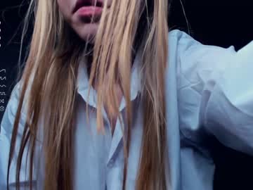 Cam stars girl hug_honestly image #5782074