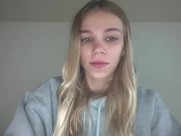 chloe_damian cam stars
