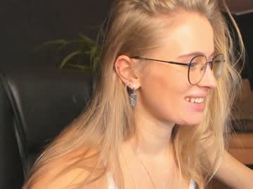 Cam stars girl linellali image #2870325