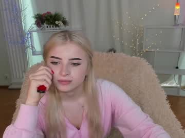 Cam stars girl nika_queen__ image #6983518