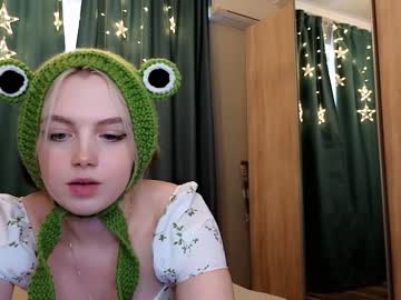 Cam stars girl small_blondee image #4932393