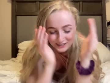 Cam stars girl peachezzs image #1598235