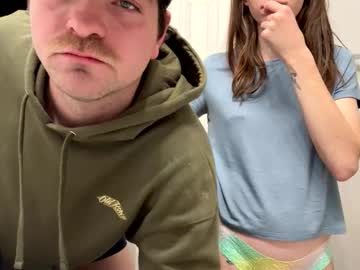 xxxbabyred cam stars