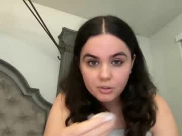 Cam stars girl gia_is_horny image #2847672